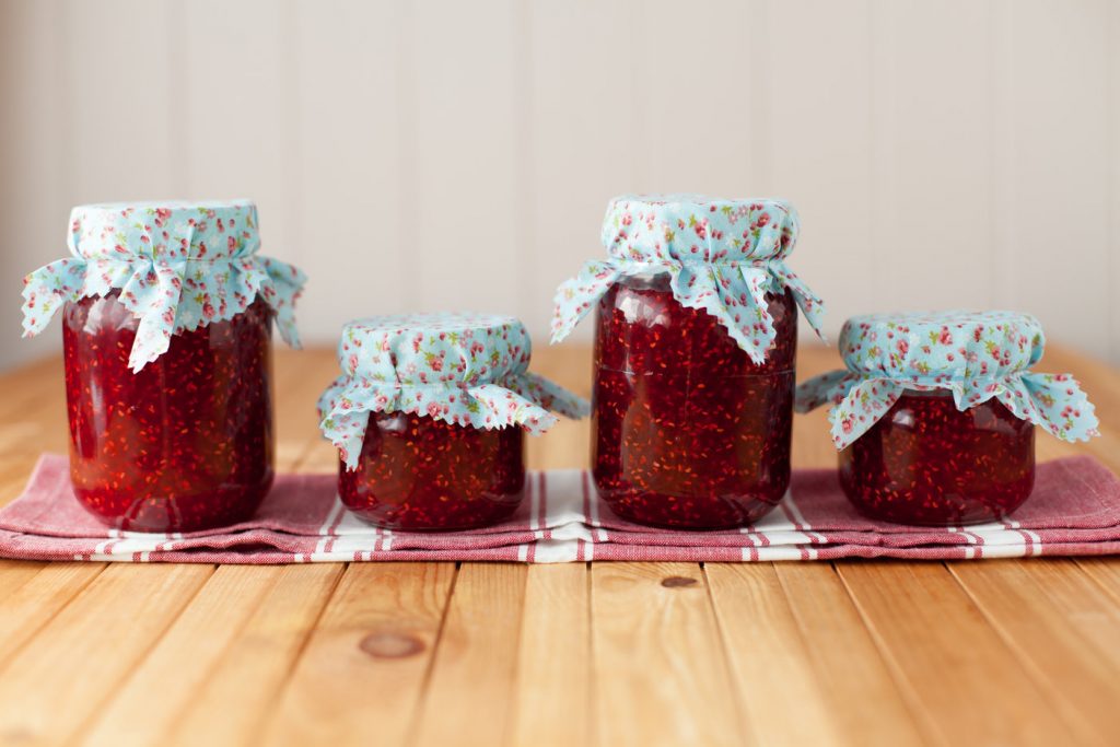 how to make raspberry jam