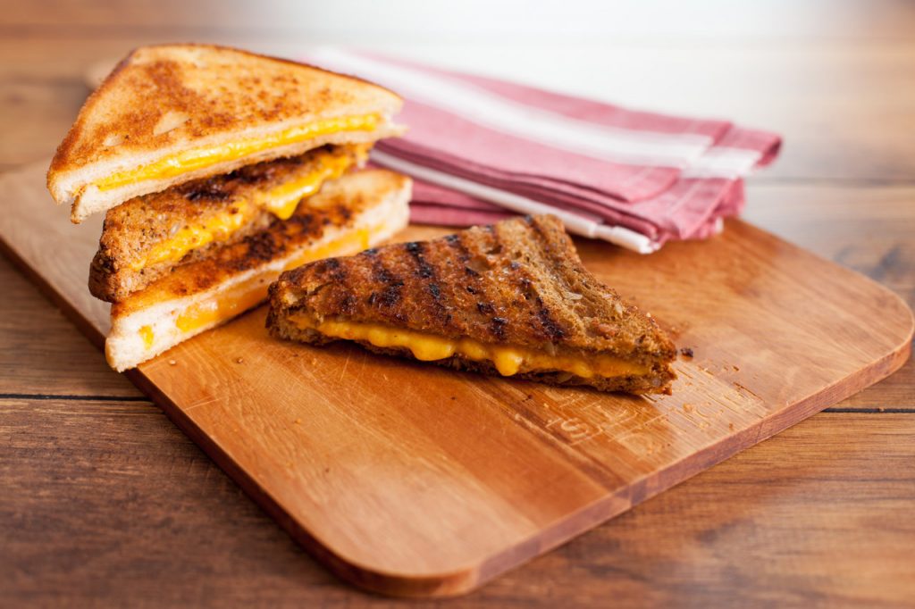 toasted_cheese sandwich