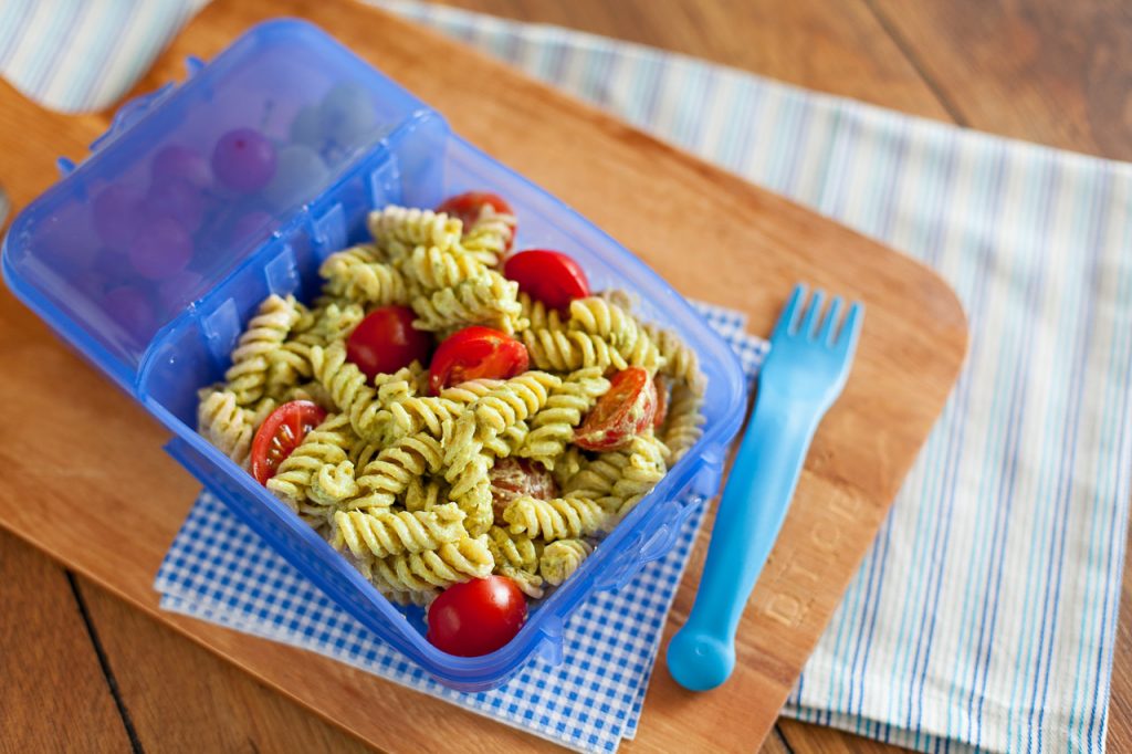 pesto_pasta_salad