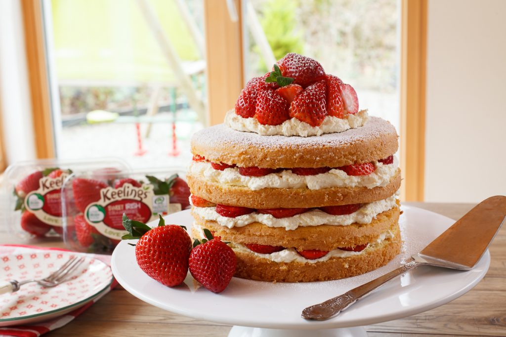 Keelings Strawberry Cream Cake