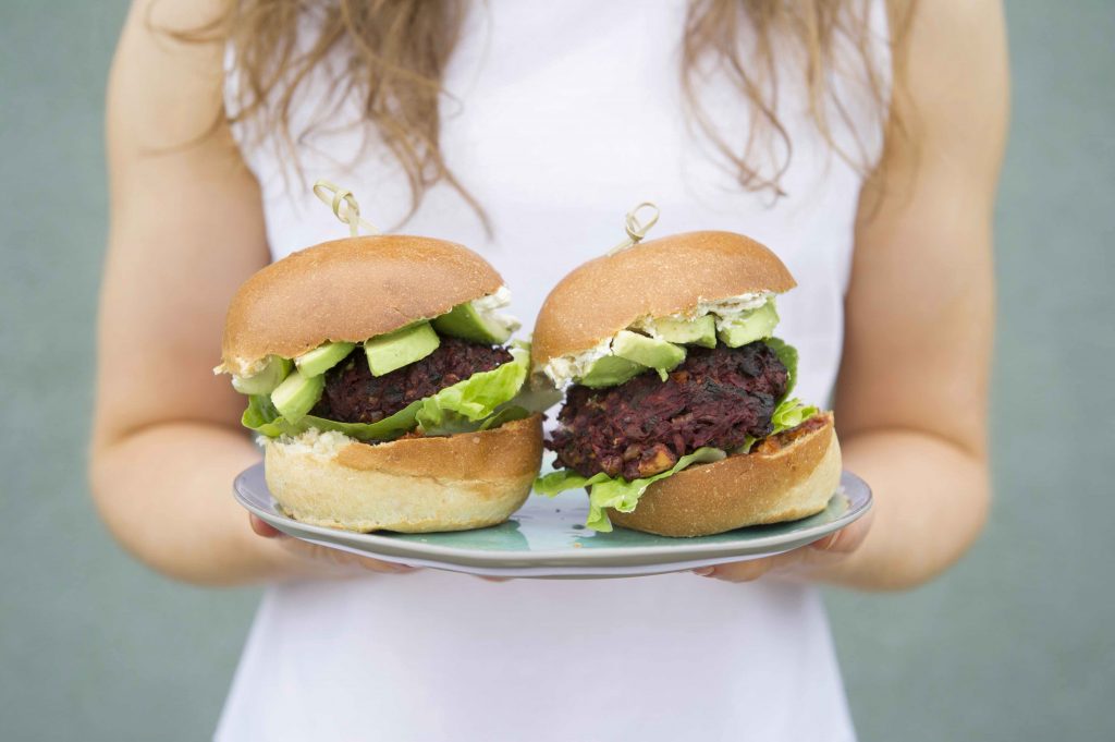 Beetroot, Blackbean & Feta Burgers, vegetarian recipes, veggie burger recipe, I Love cooking recipes, sinead delahunty, delalicious