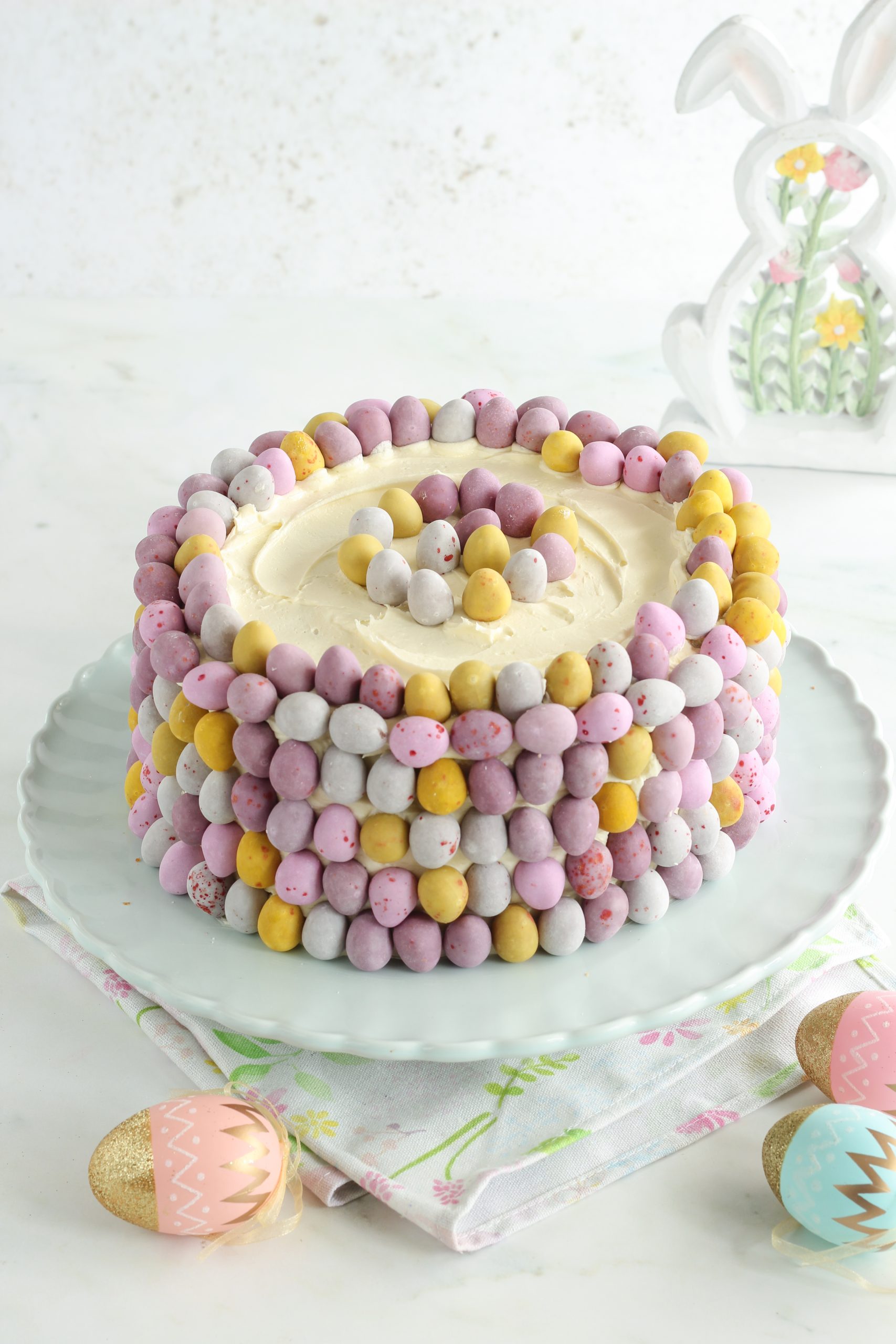 Mini Egg Lemon Curd Sponge