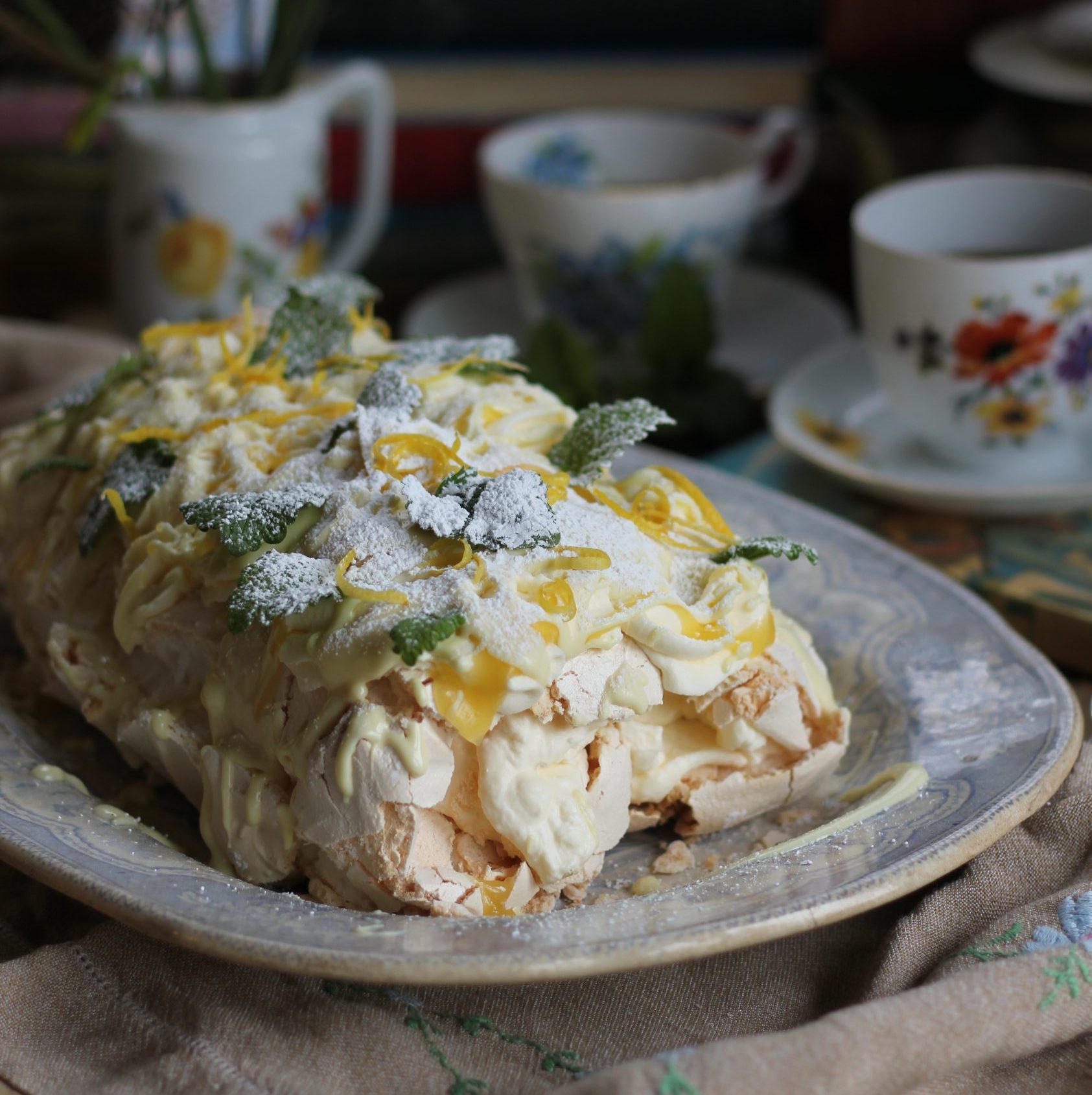 lemon meringue roulade