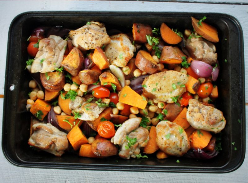 Baked chicken thighs with sweet potato and chickpeas (3)