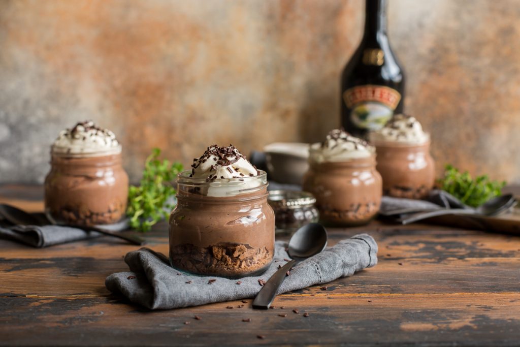Baileys Chocolate Cheesecake Shamrock, St Patricks Day Recipe, I Love Cooking