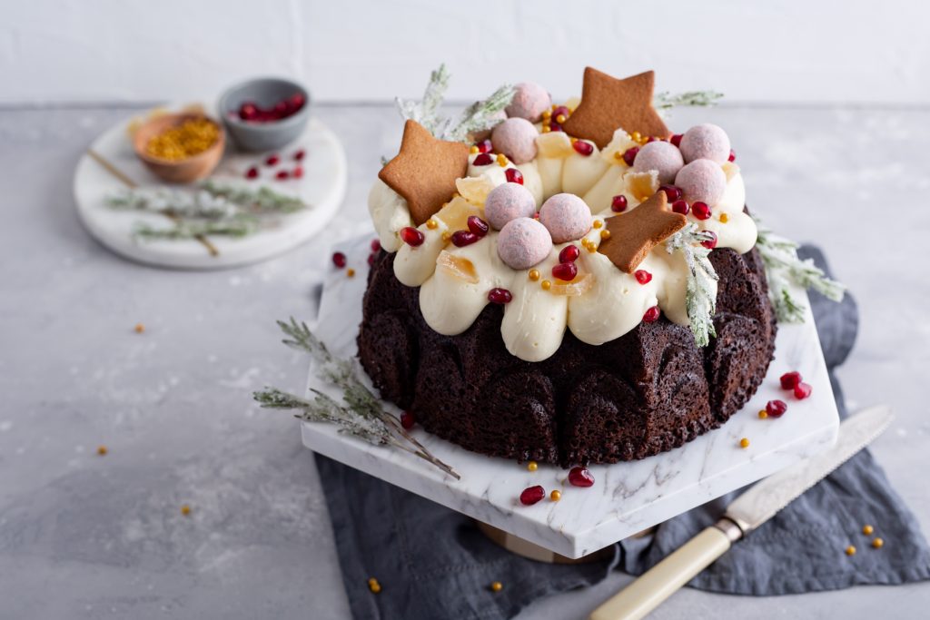 Gingerbread Wreath Bundt, bundt Cake, Kenwood, How to make a bundt cake, i Love Cooking Ireland Cakes