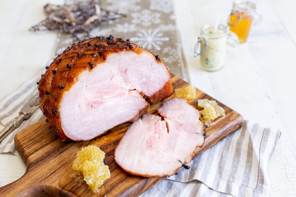 Honey Roast Ham with PArsley Sauce, Honey roast ham, honey glazed ham, parsley sauce, Christmas dinner recipes, Christmas mains, I Love Cooking Christmas