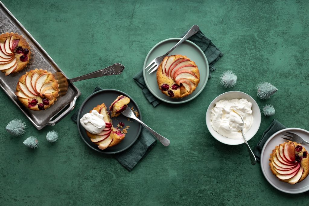 Cranberry Apple Frangipane Tartlettes, franginpane tarts, i love cooking pastry