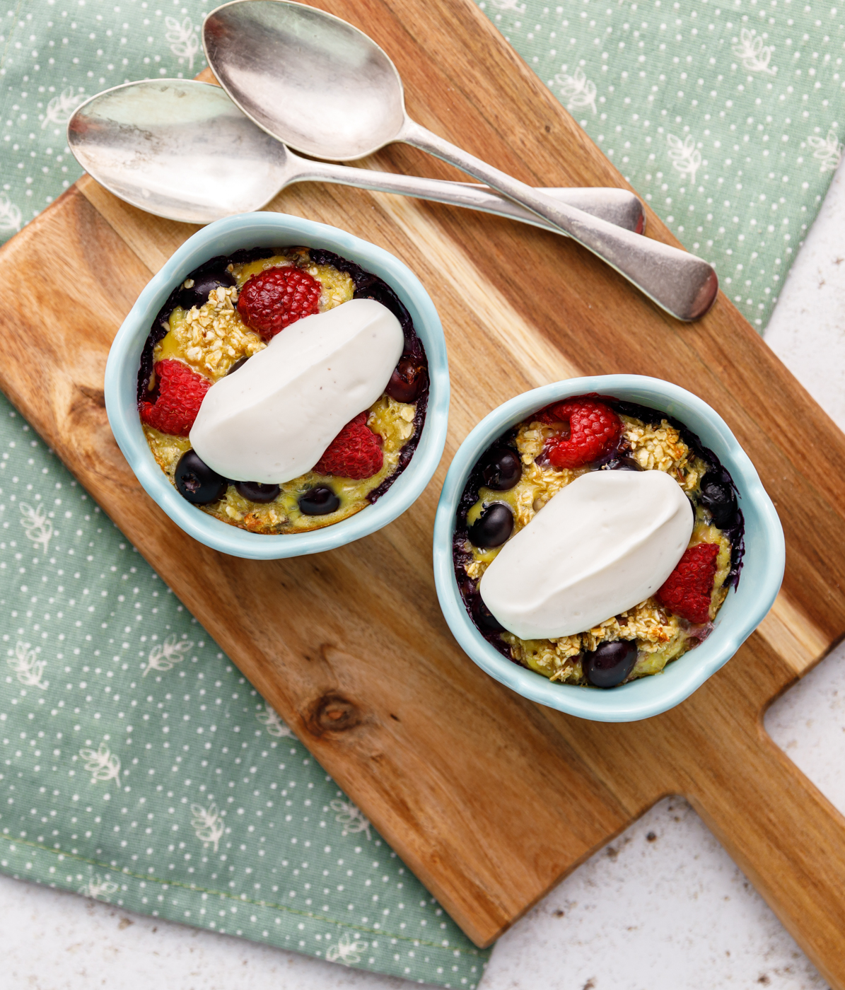 Berry Baked Oats
