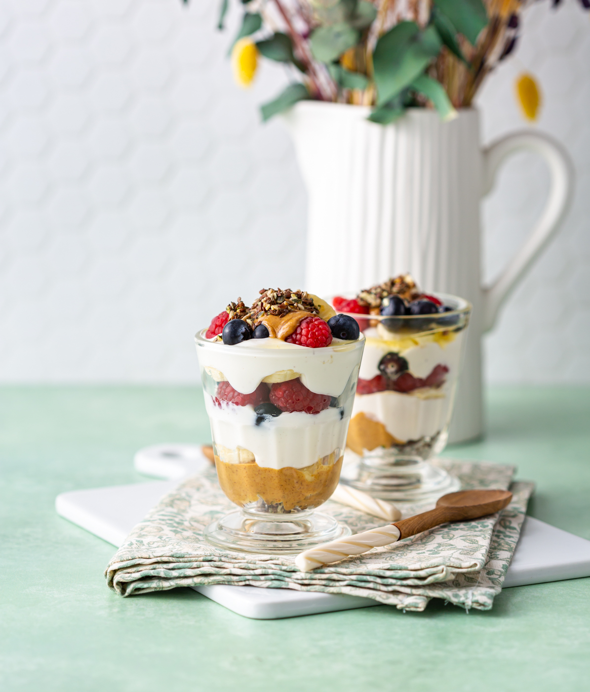 Banana Berry Breakfast Pots
