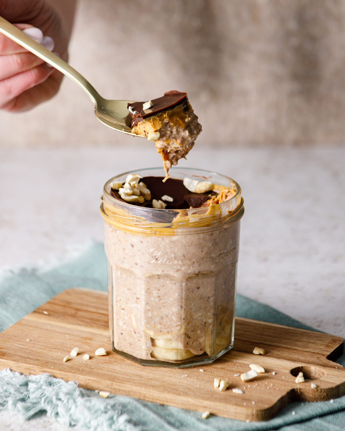 Chocolate & Banana Overnight Oats