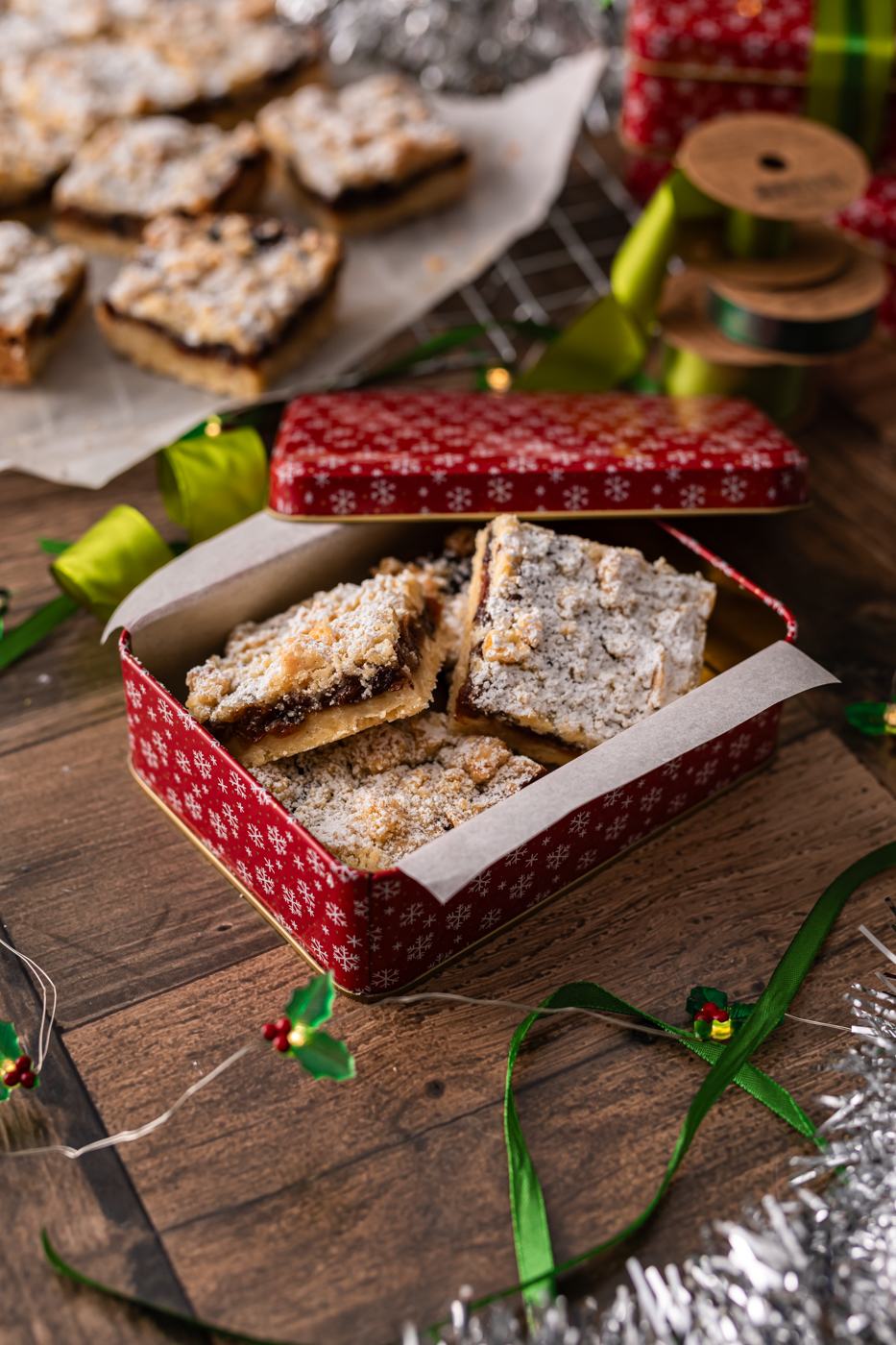 Mince Pie Crumble Bars